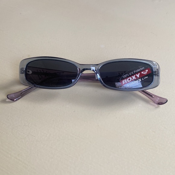 Roxy Black and Purple Sunglasses - Picture 1 of 4